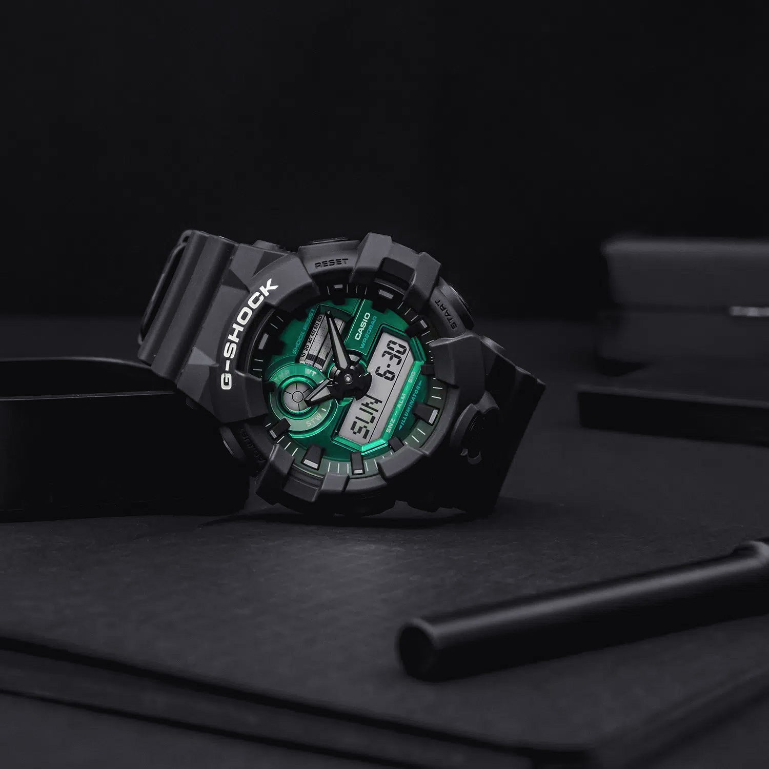 Casio GA-700MG-1A Casio GA-700MG-1A