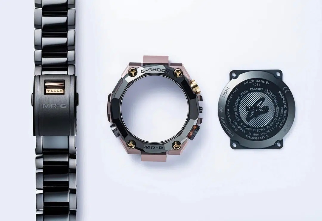Casio MRG-B2000BS-3A Casio MRG-B2000BS-3A
