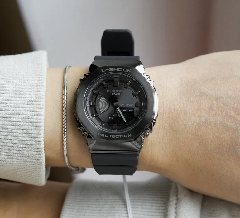 Casio GM-S2100B-8A Casio GM-S2100B-8A