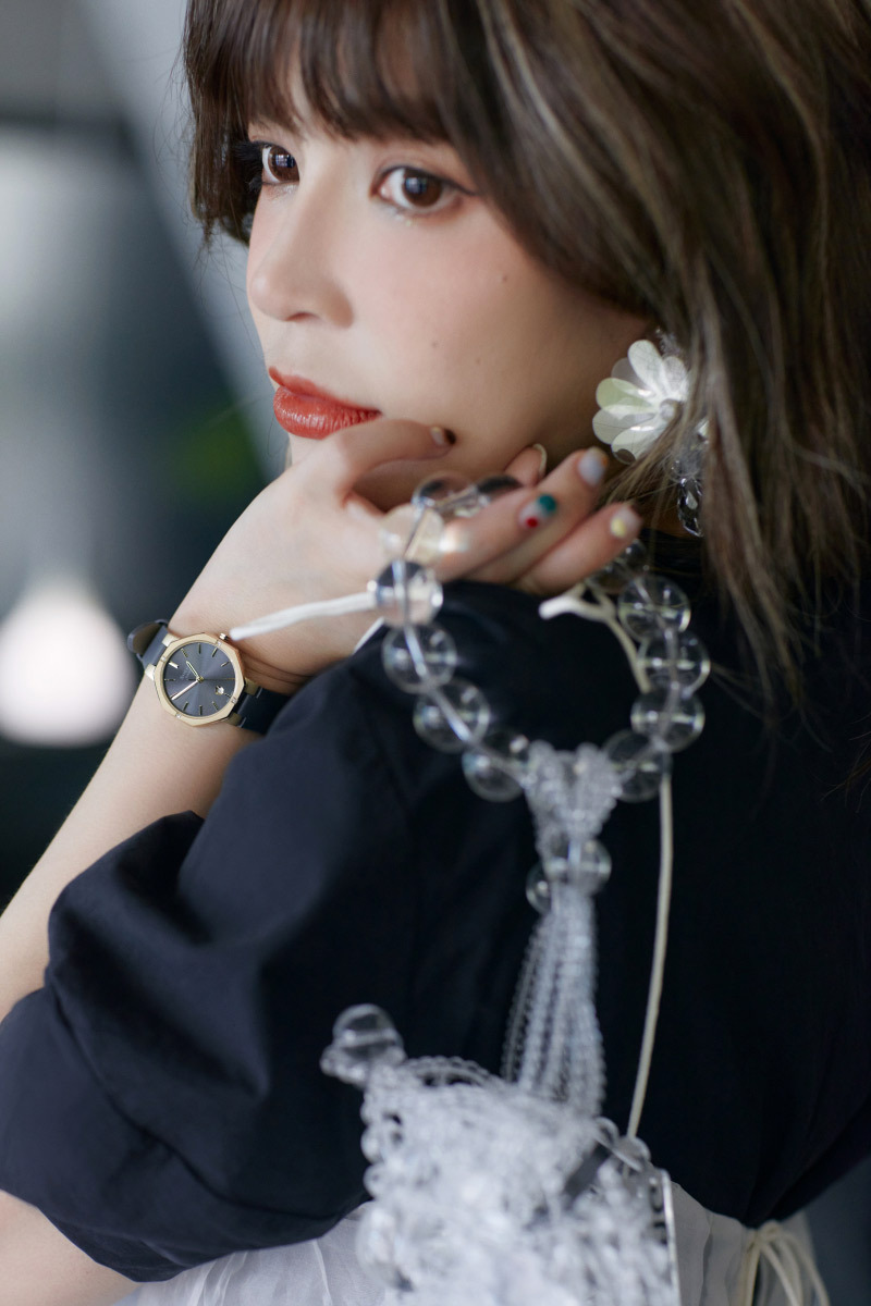 Casio SHE-4543GL-8AUER Casio SHE-4543GL-8AUER
