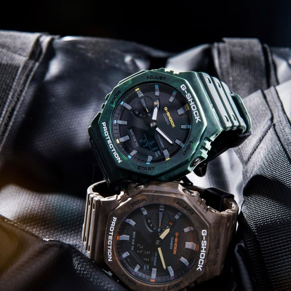 Casio GA-2100FR-3A Casio GA-2100FR-3A