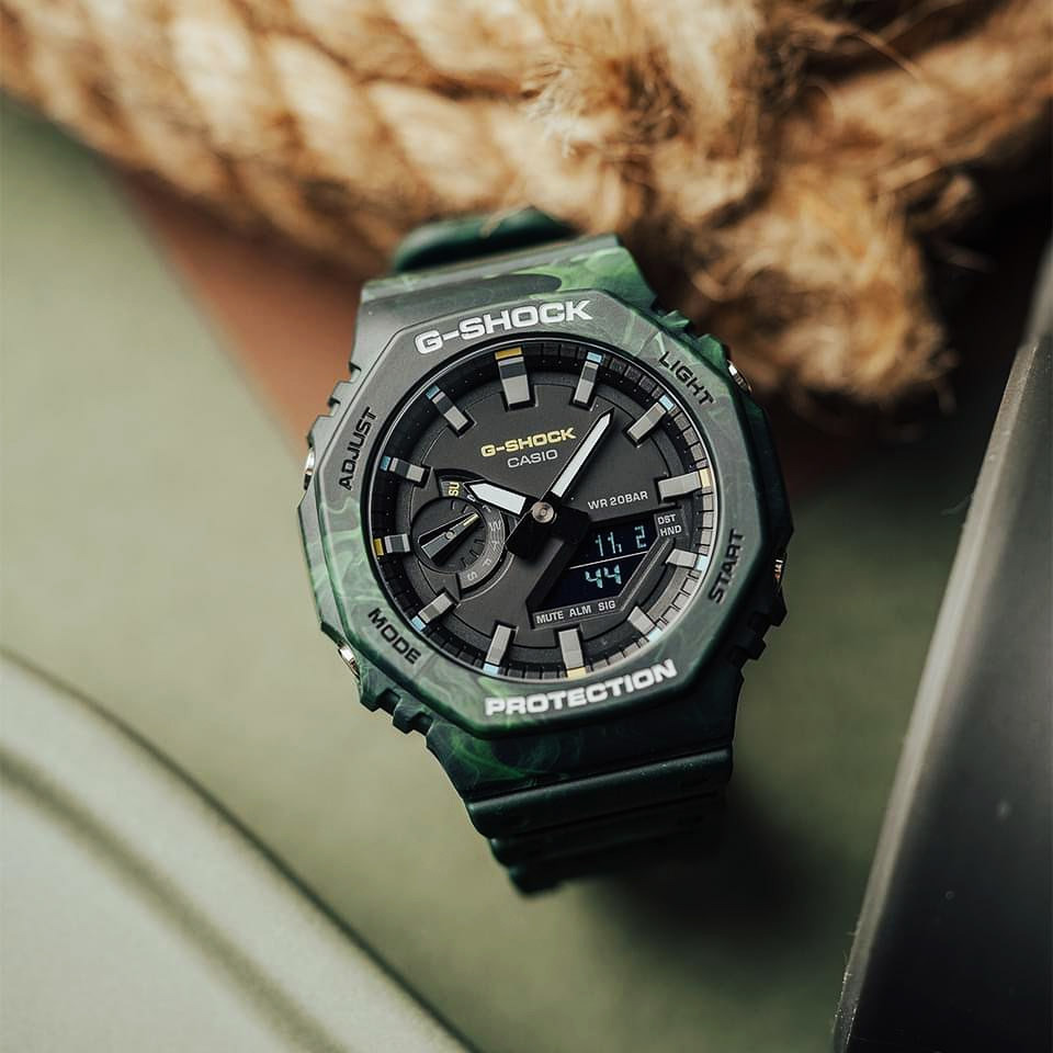 Casio GA-2100FR-3A Casio GA-2100FR-3A