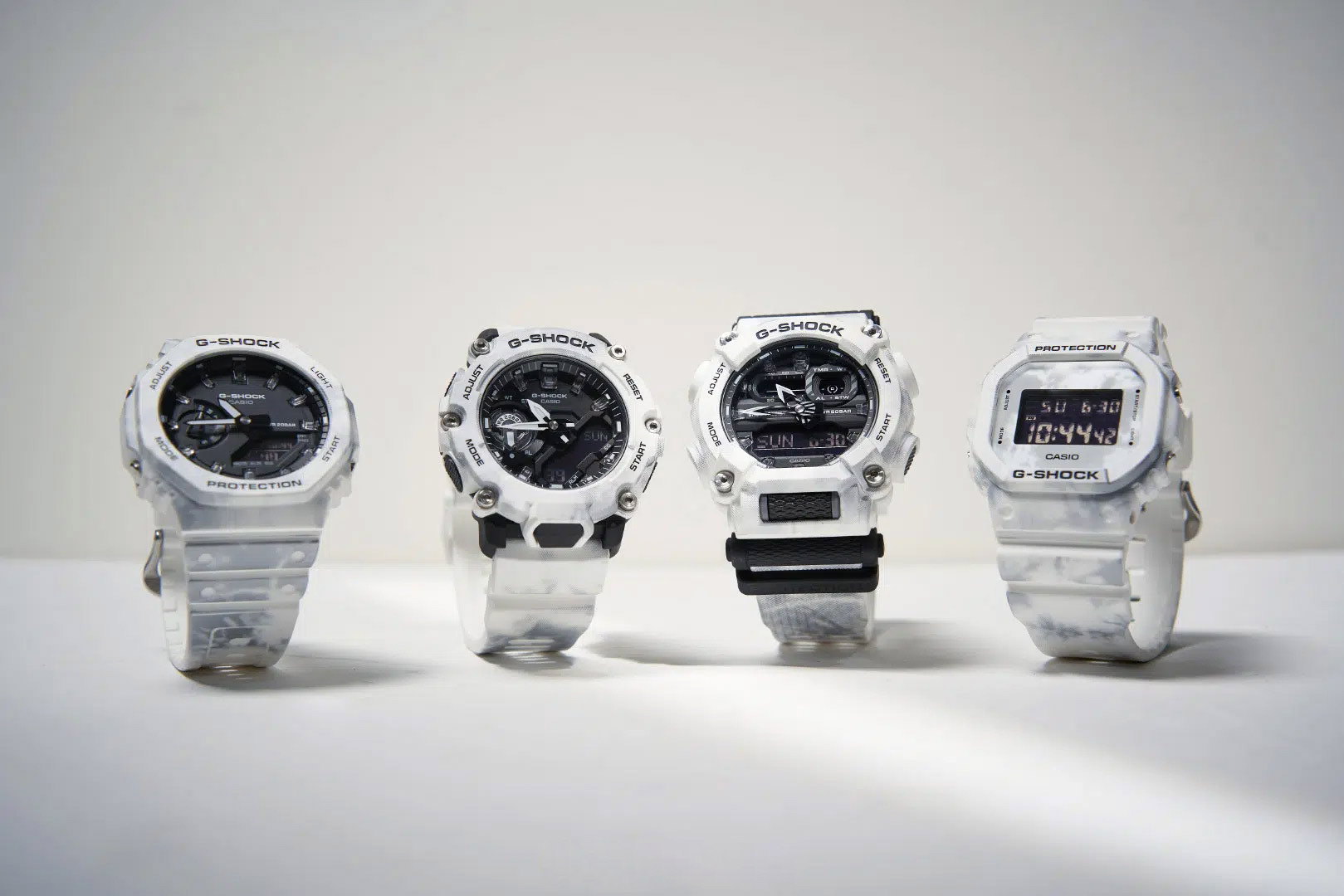 Casio DW-5600GC-7E Casio DW-5600GC-7E