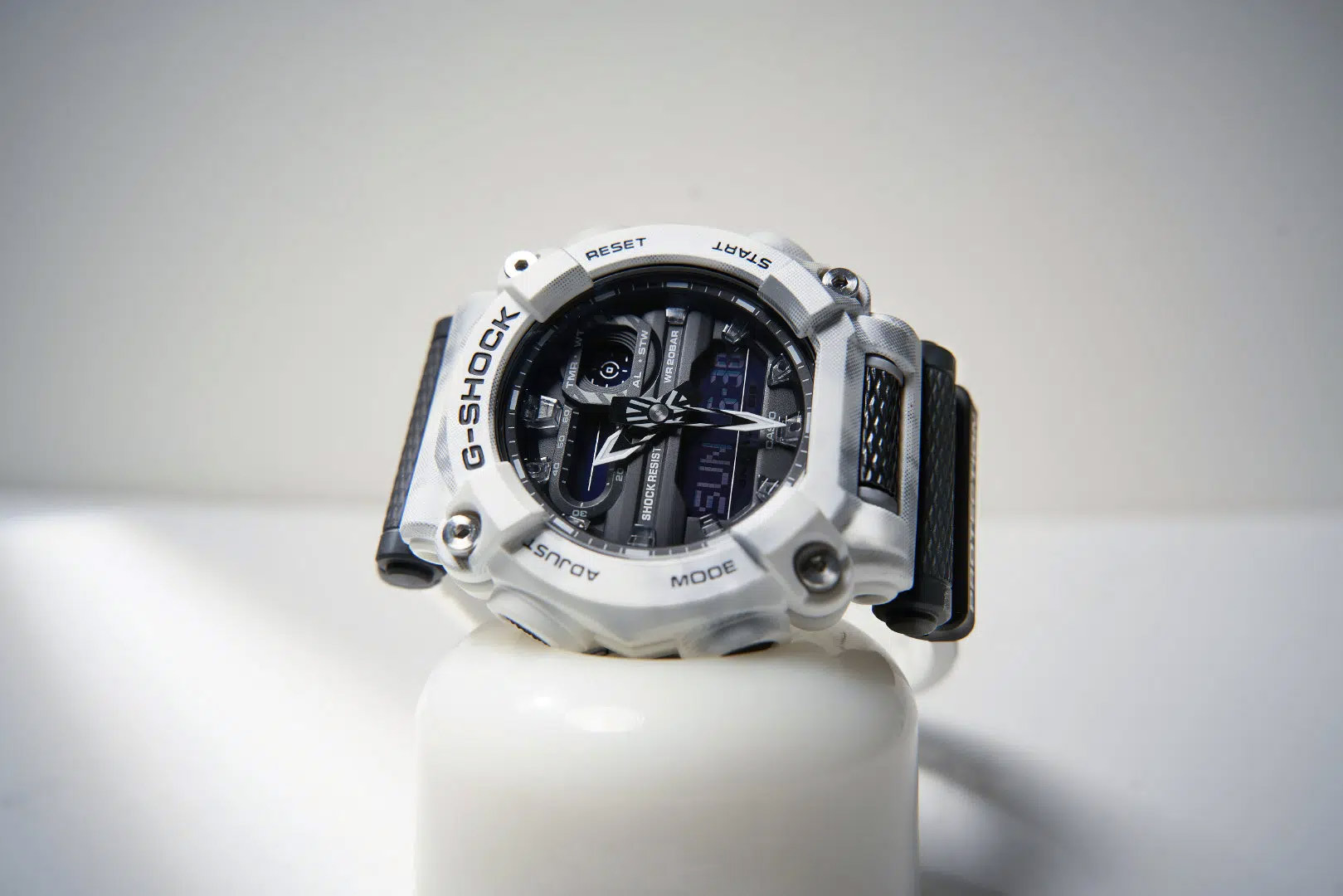 Casio GA-900GC-7A Casio GA-900GC-7A
