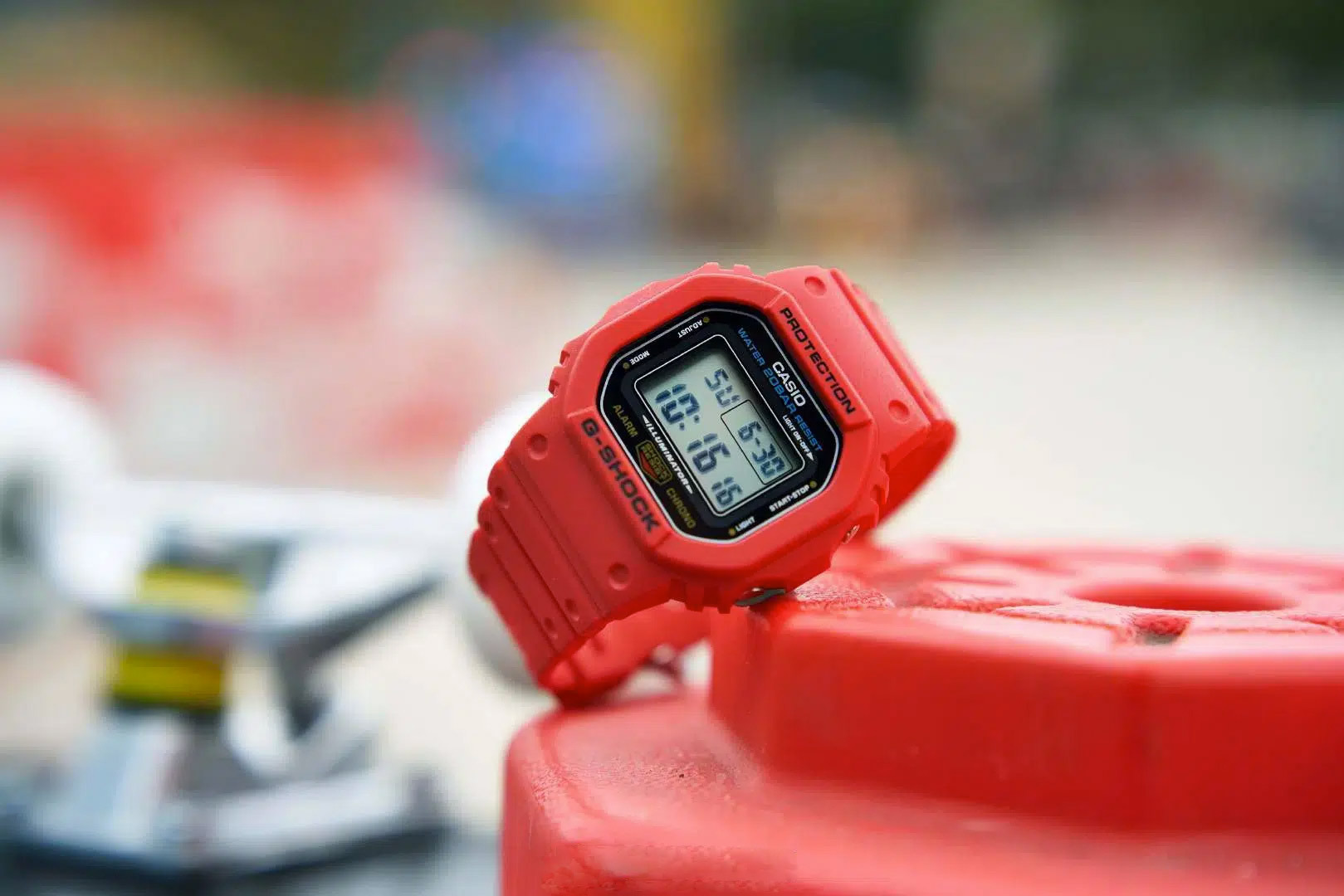 Casio DWE-5600R-9E Casio DWE-5600R-9E