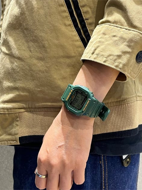 Casio DW-5600RB-3E Casio DW-5600RB-3E