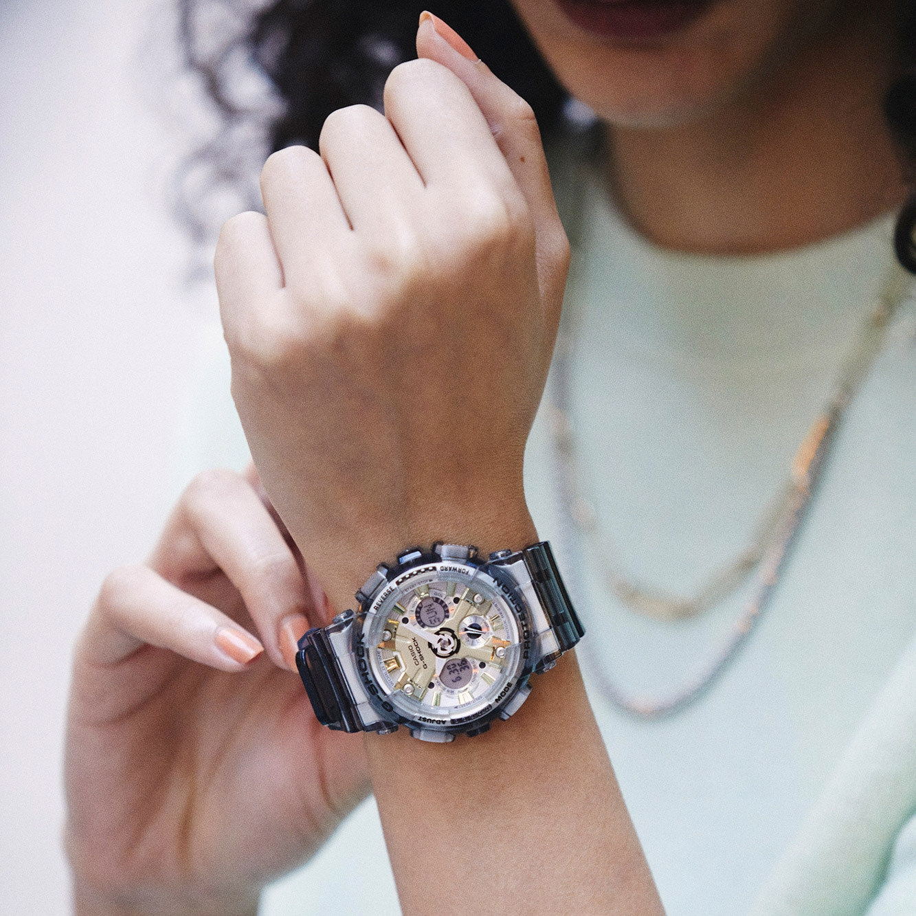 Casio GMA-S120GS-8A Casio GMA-S120GS-8A