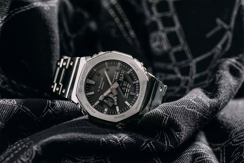 Casio GM-B2100D-1A Casio GM-B2100D-1A
