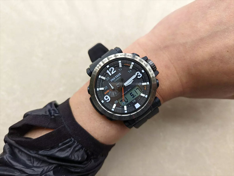 Casio PRW-6611Y-1E Casio PRW-6611Y-1E