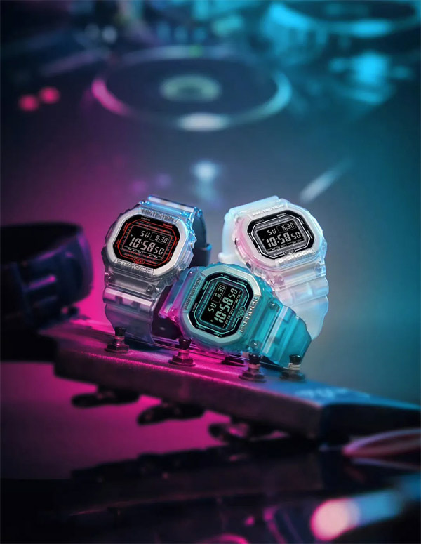 Casio DW-B5600G-1E Casio DW-B5600G-1E