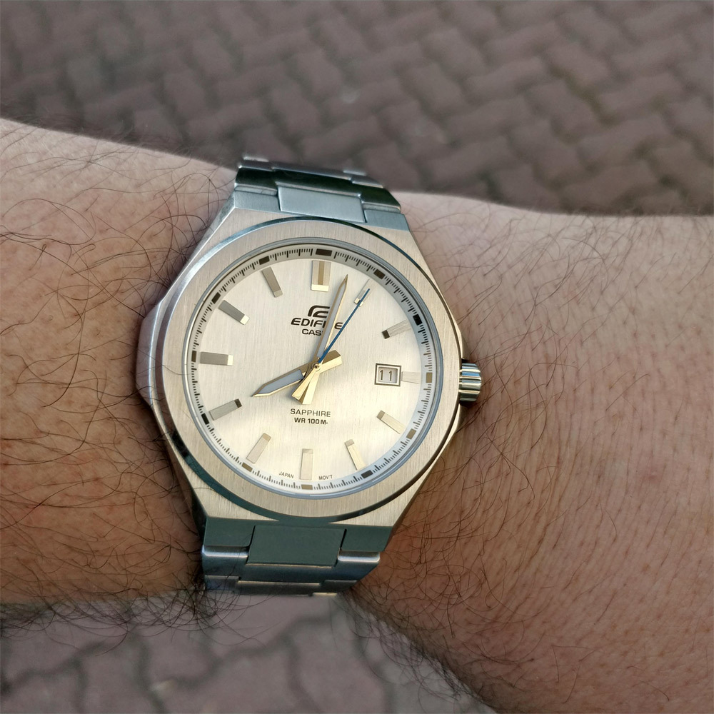 Casio EFB-108D-7AVUEF Casio EFB-108D-7AVUEF