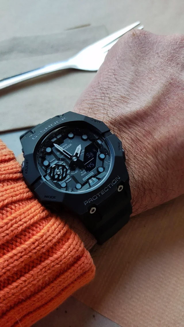 Casio GA-B001-1A Casio GA-B001-1A