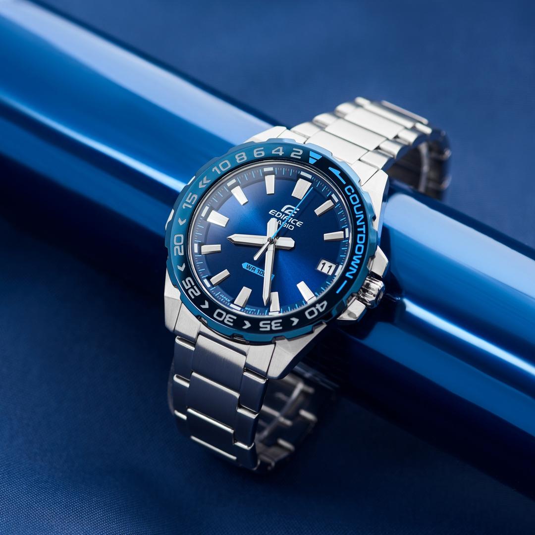 Casio EFV-120DB-2AVUEF Casio EFV-120DB-2AVUEF