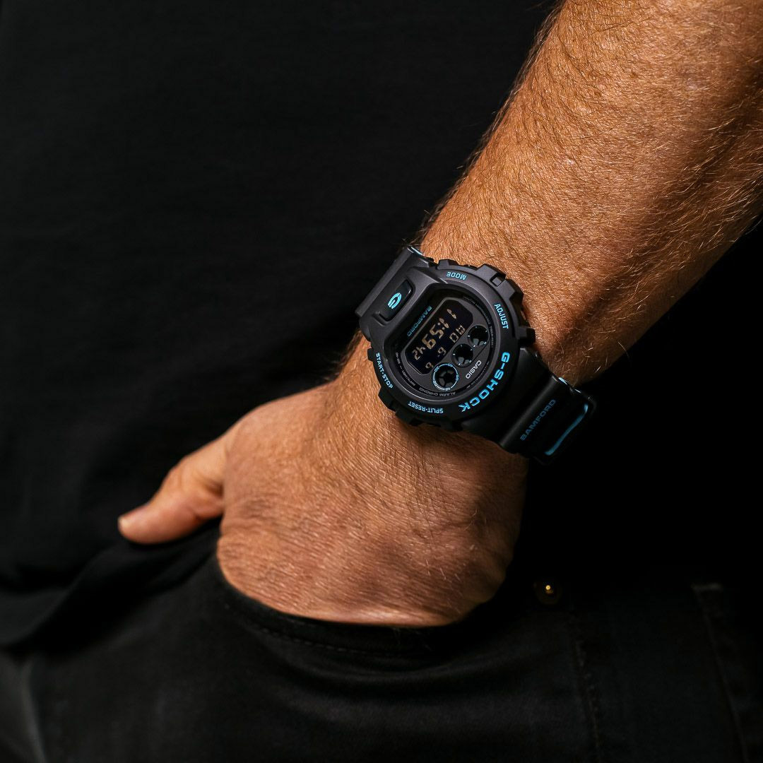 Casio DW-6900BWD-1E Casio DW-6900BWD-1E