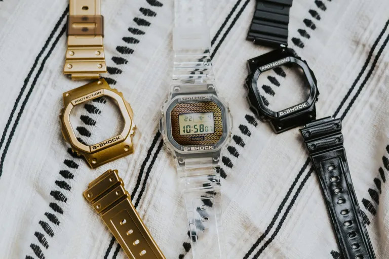 Casio DWE-5600HG-1E Casio DWE-5600HG-1E