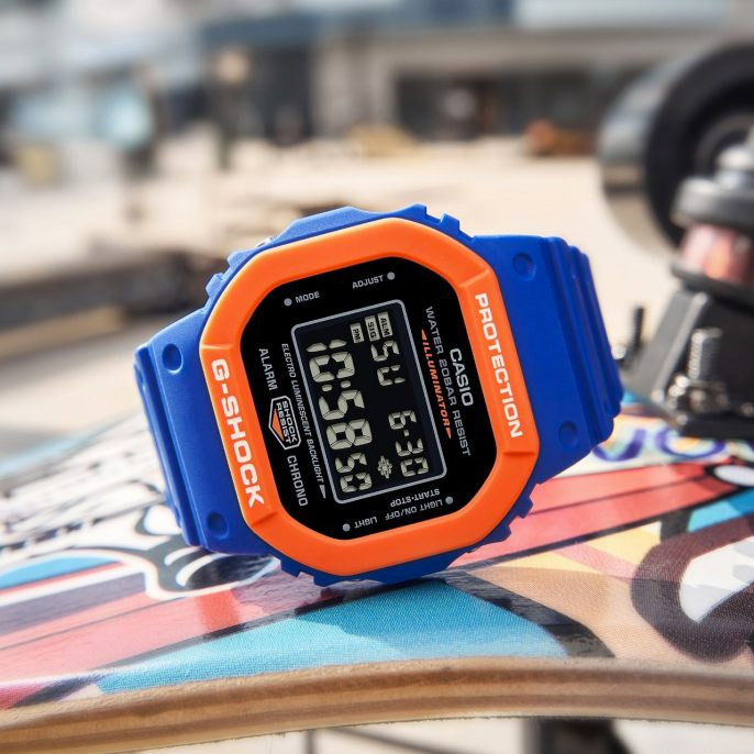 Casio DW-5610SC-2E Casio DW-5610SC-2E