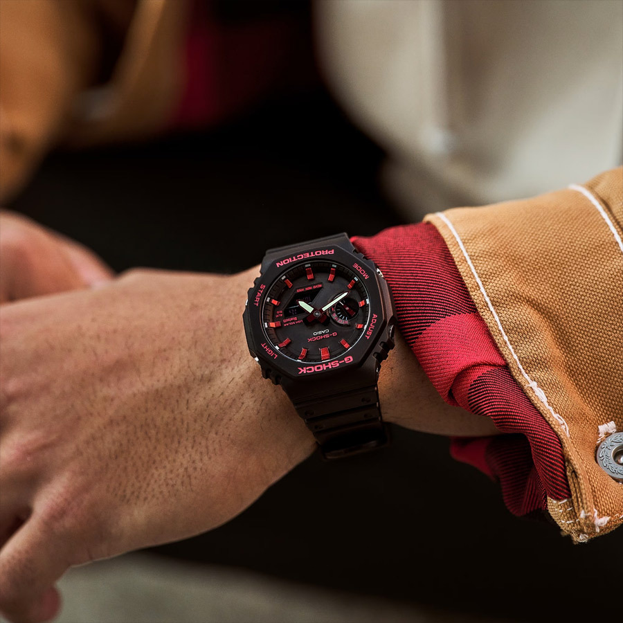 Casio GA-B2100BNR-1A Casio GA-B2100BNR-1A