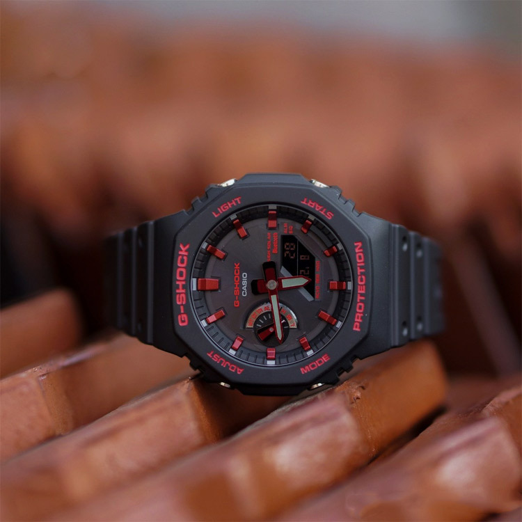 Casio GA-B2100BNR-1A Casio GA-B2100BNR-1A