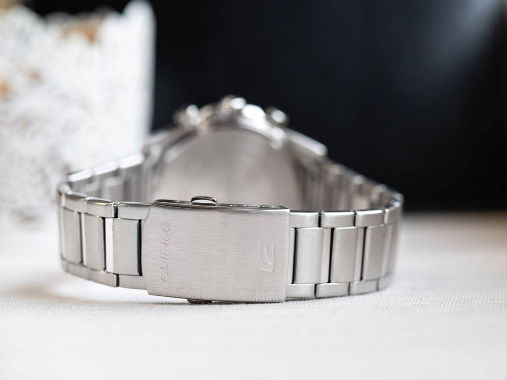 Casio EFR-573D-2AVUEF Casio EFR-573D-2AVUEF
