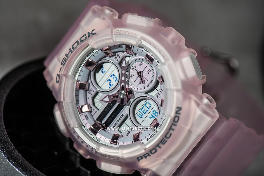Casio GMA-S140NP-4A Casio GMA-S140NP-4A