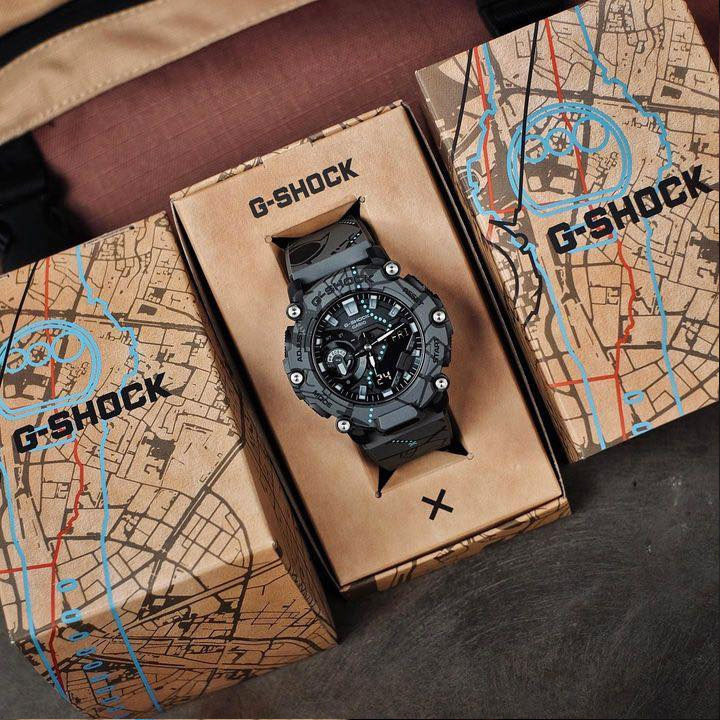 Casio GA-2200SBY-8A Casio GA-2200SBY-8A