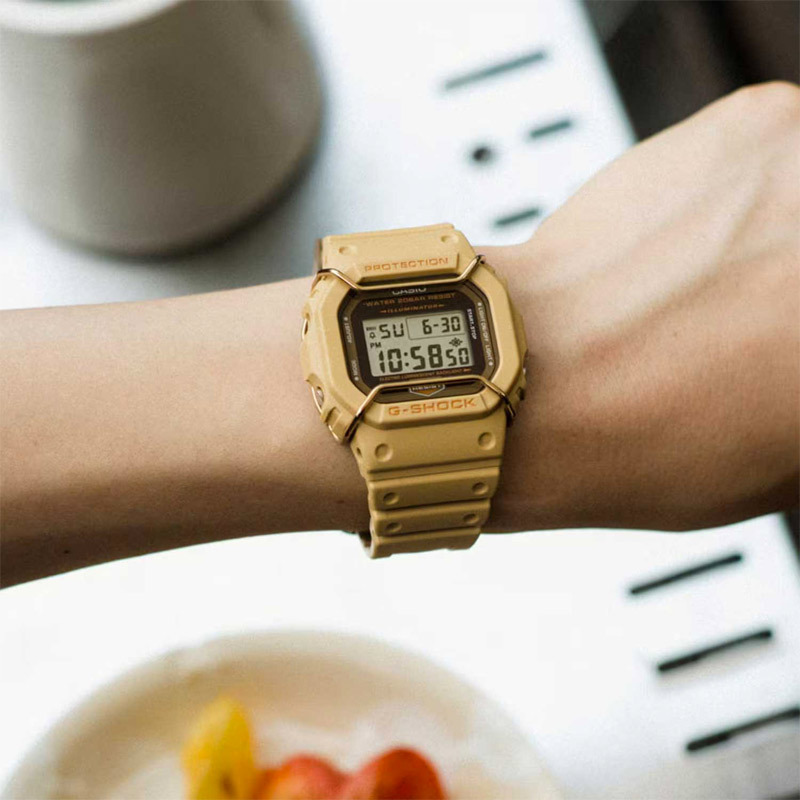 Casio DW-5600PT-5E Casio DW-5600PT-5E