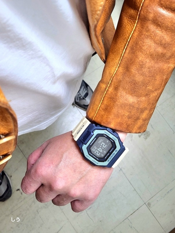 Casio GBX-100TT-2E Casio GBX-100TT-2E