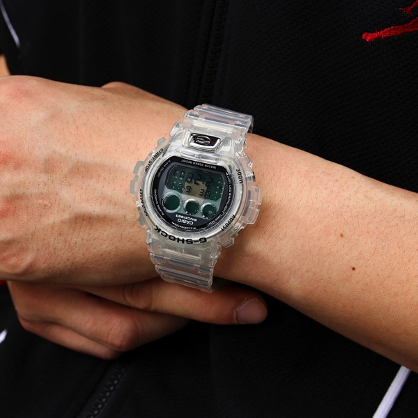 Casio DW-6940RX-7ER Casio DW-6940RX-7ER