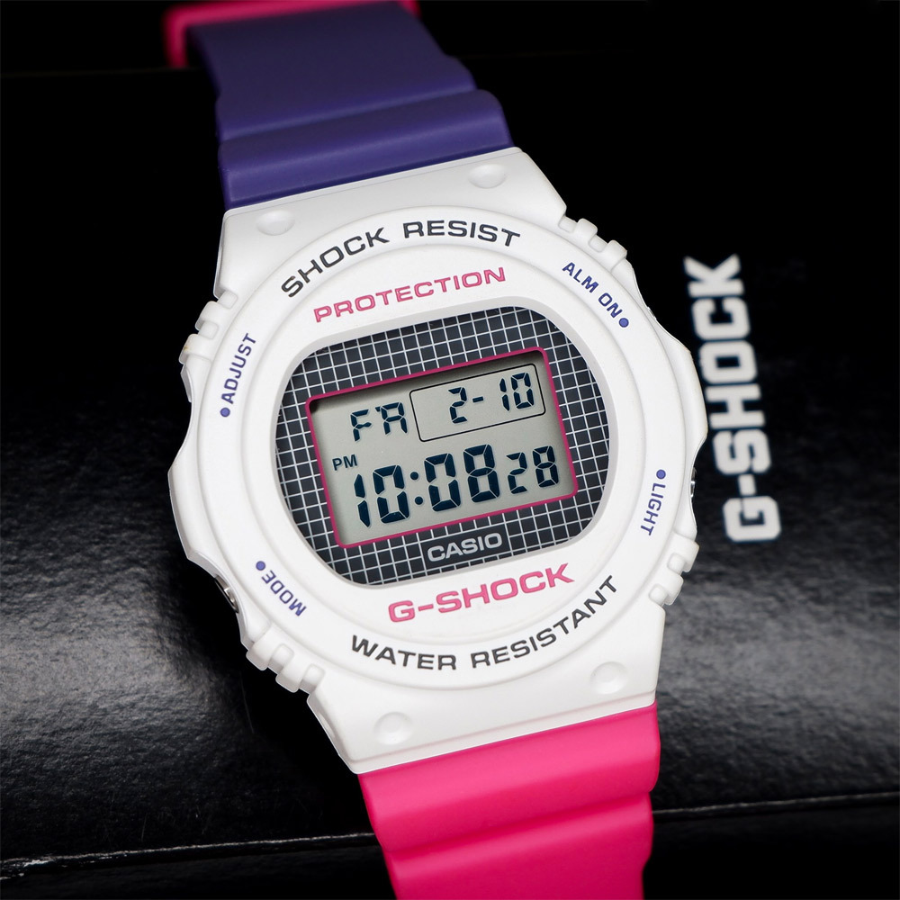 Casio DW-5700THB-7E Casio DW-5700THB-7E