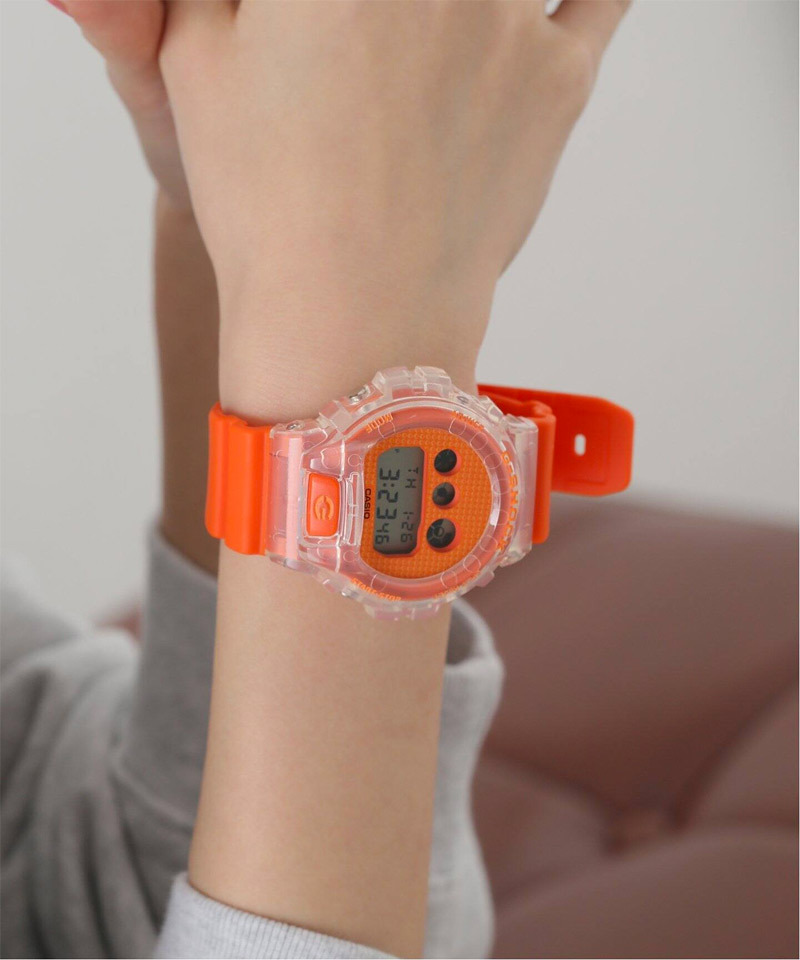 Casio DW-6900GL-4E Casio DW-6900GL-4E