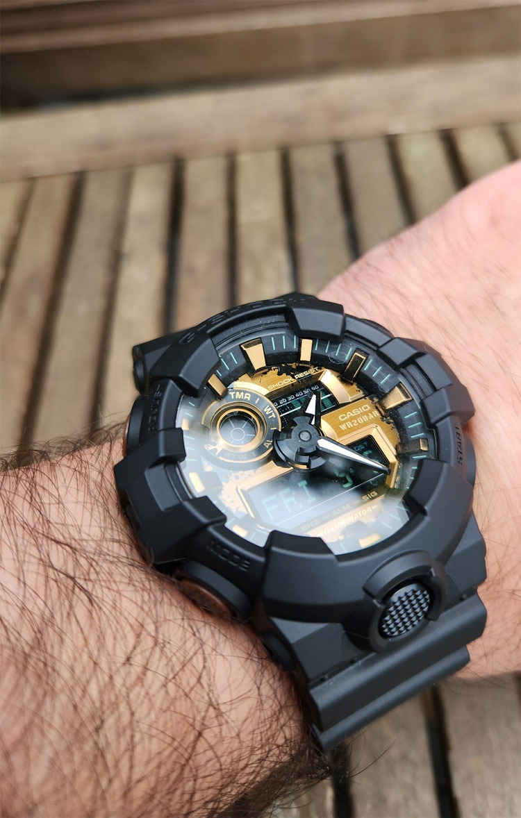 Casio GA-700RC-1A Casio GA-700RC-1A