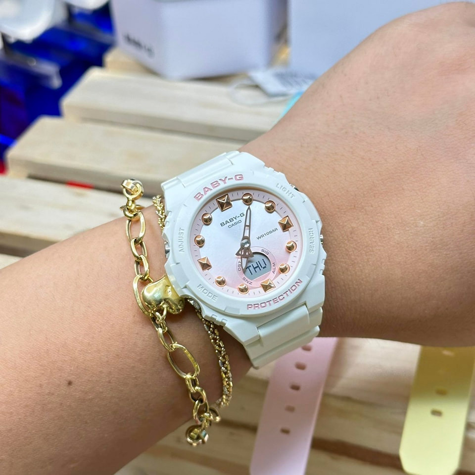 Casio BGA-320-7A1 Casio BGA-320-7A1