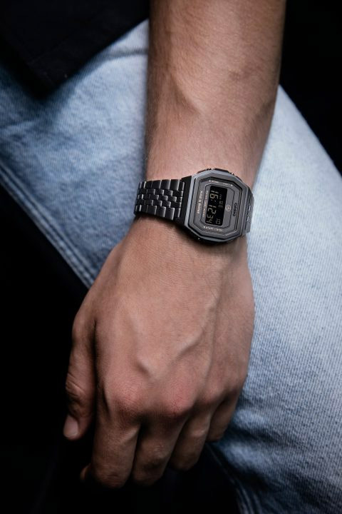 Casio A1000RCG-8B Casio A1000RCG-8B