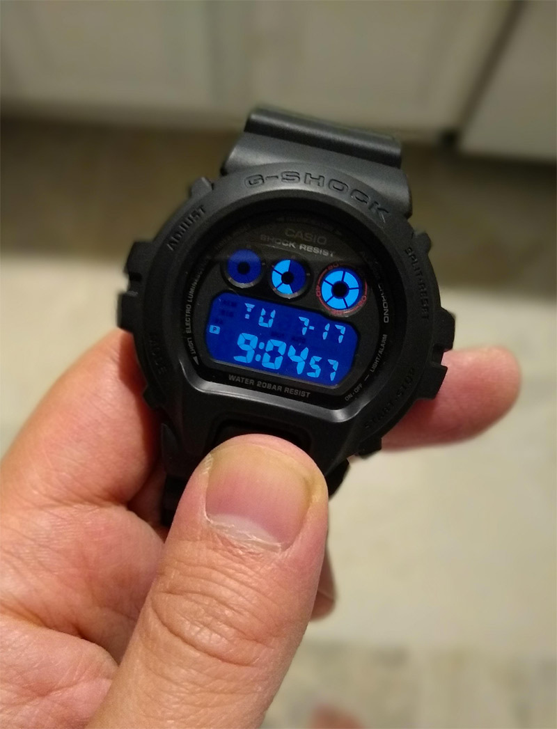 Casio DW-6900MS-1E Casio DW-6900MS-1E