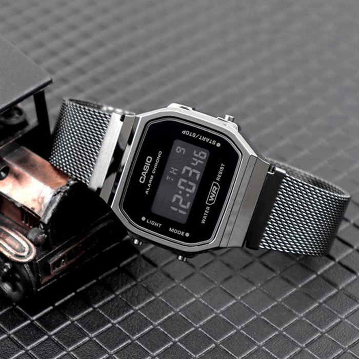 Casio A168WEMB-1B Casio A168WEMB-1B