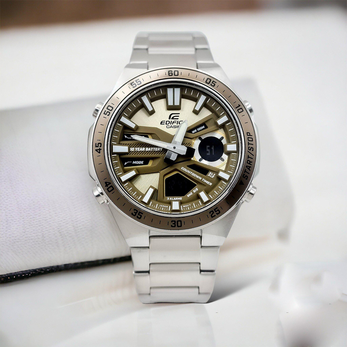 Casio EFV-C110D-5A Casio EFV-C110D-5A