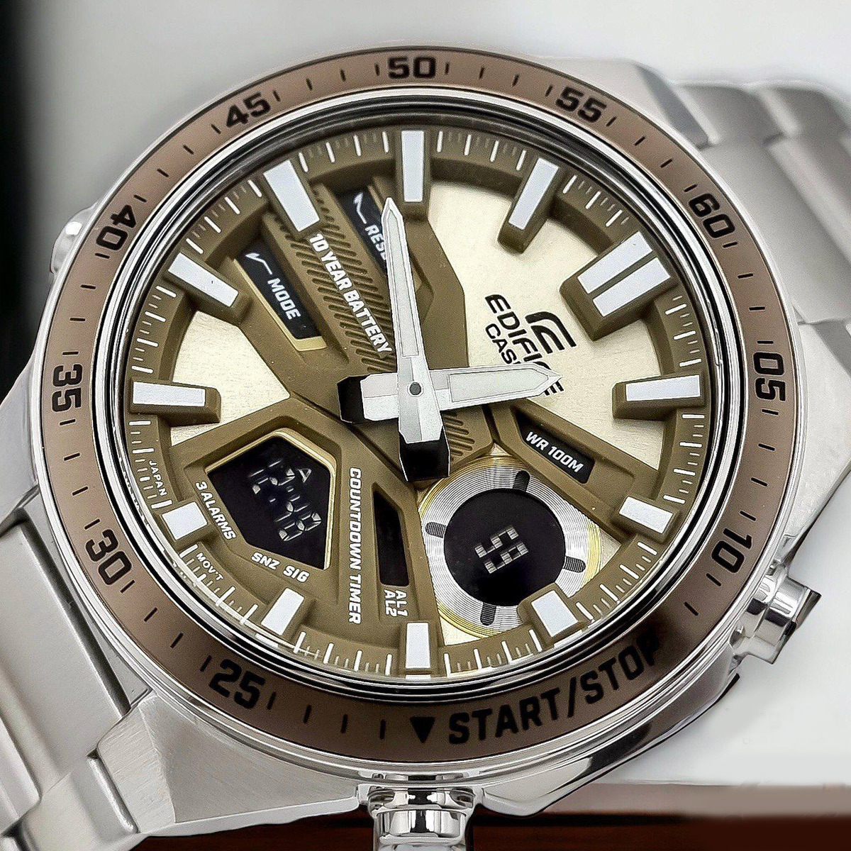 Casio EFV-C110D-5A Casio EFV-C110D-5A