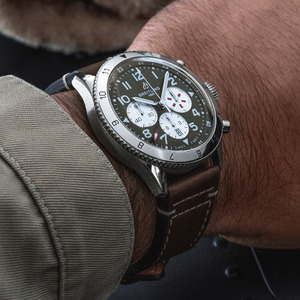 Breitling AB04452A1L1X1 Breitling AB04452A1L1X1