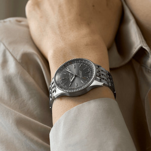 Breitling A17327381B1A1 Breitling A17327381B1A1
