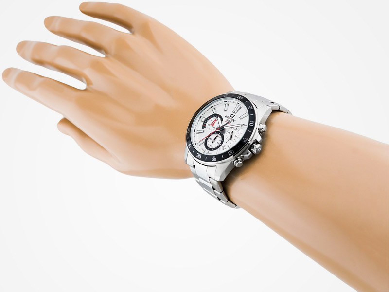 Casio EFV-570D-7AVUEF Casio EFV-570D-7AVUEF