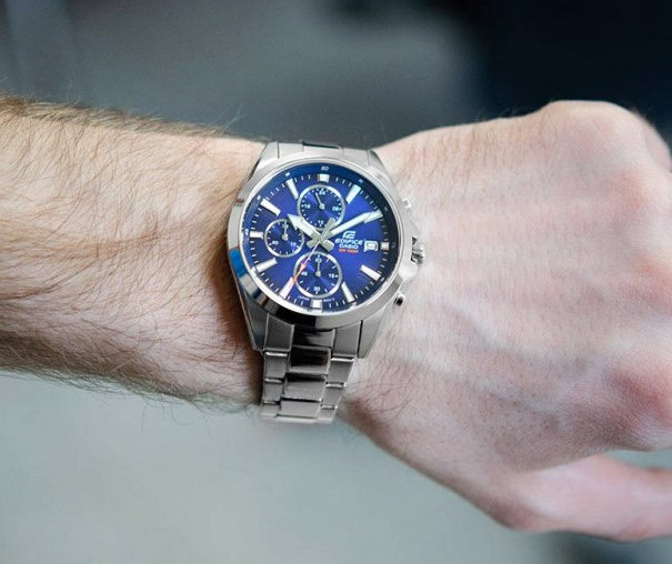 Casio EFV-560D-2A Casio EFV-560D-2A
