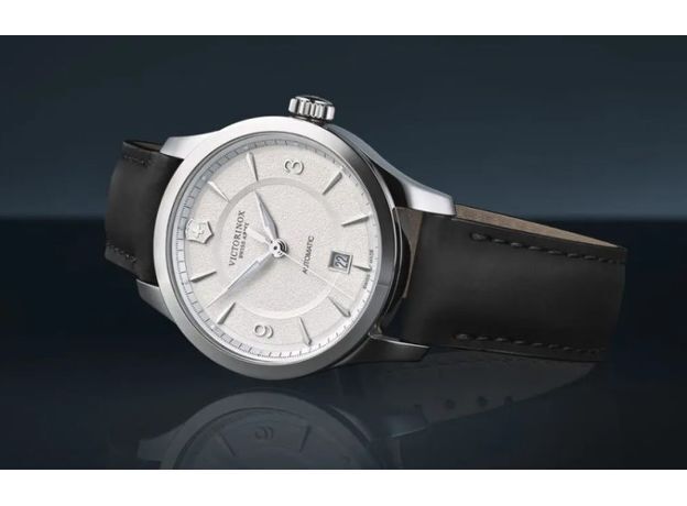 Victorinox Swiss Army VX-V241871 Victorinox Swiss Army VX-V241871