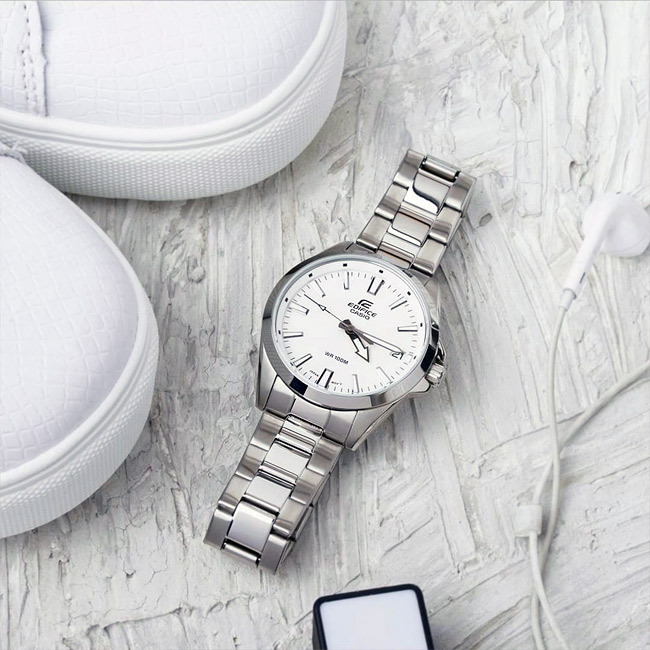 Casio EFV-100D-7A Casio EFV-100D-7A