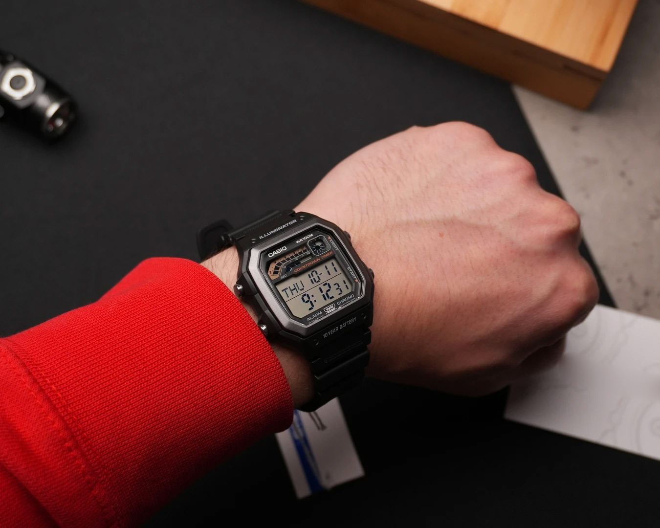 Casio WS-1600H-1AVEF Casio WS-1600H-1AVEF