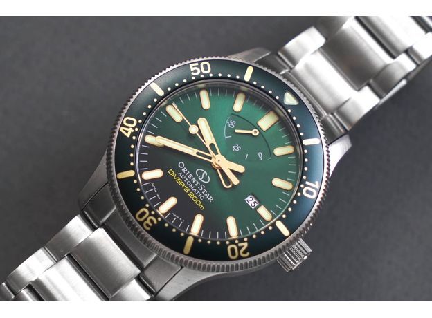 Orient RE-AU0307E00B Orient RE-AU0307E00B