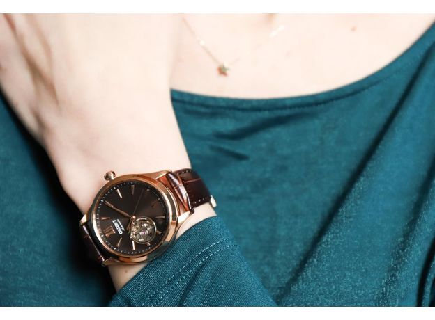 Orient RA-AG0023Y10B Orient RA-AG0023Y10B