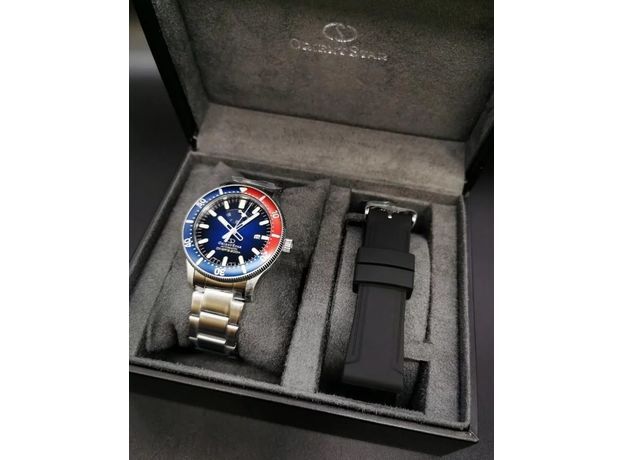Orient RE-AU0306L00B Orient RE-AU0306L00B
