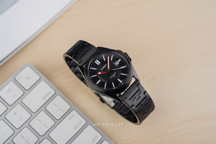 Casio MTP-E700B-1E Casio MTP-E700B-1E