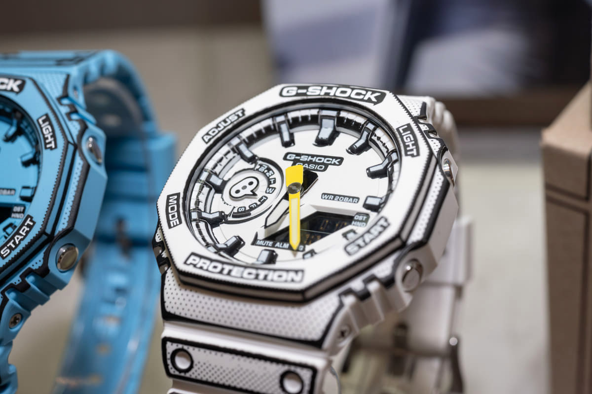 Casio GA-2100MNG-7A Casio GA-2100MNG-7A