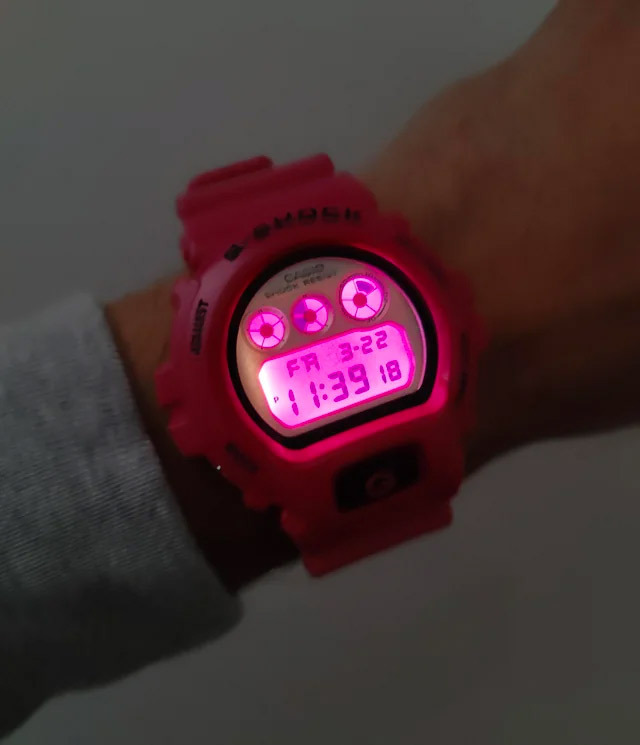 Casio DW-6900RCS-4E Casio DW-6900RCS-4E